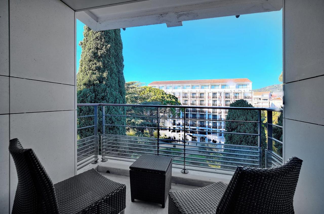 Carlton Riviera Appartement