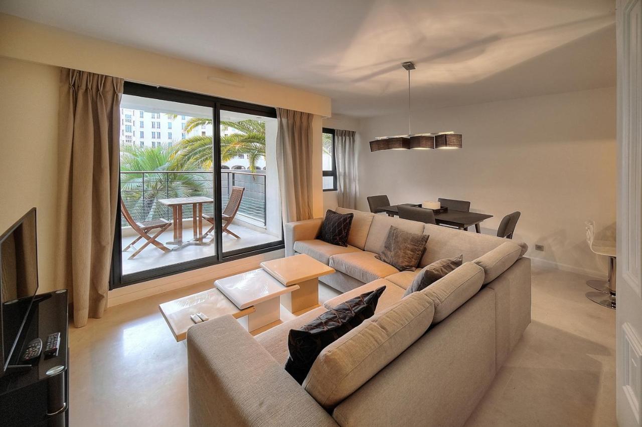 Appartement Carlton Riviera