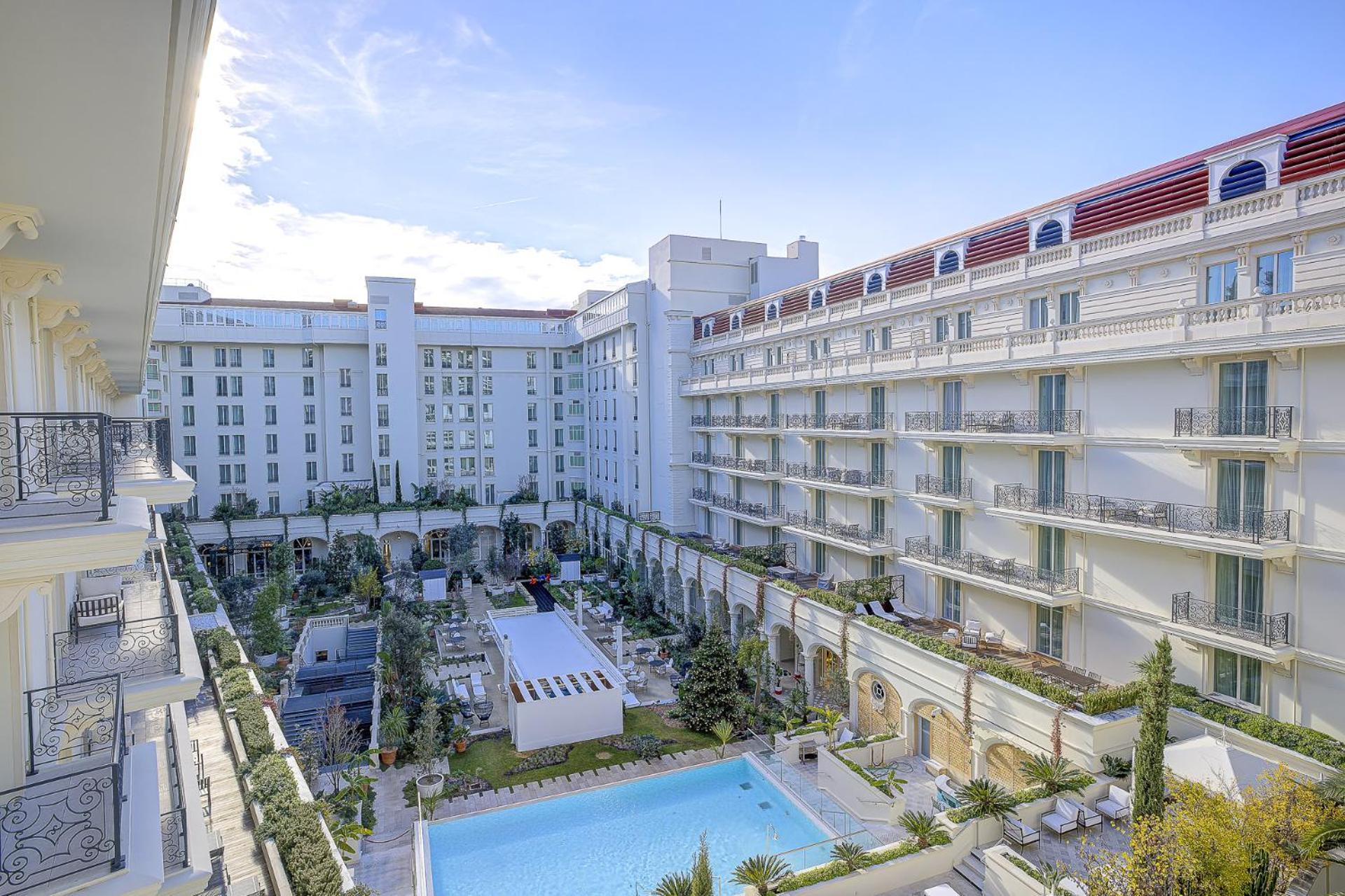 Appartement Carlton Riviera *